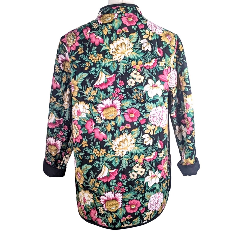 Vintage 1970s Dark Floral Quilted Cottage Coat Tie Front Cotton Jacket - Picture 5 of 7